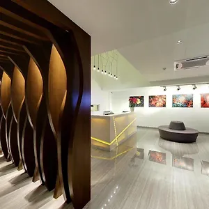 *** Hotel Flora By Crossroads Malaysia
